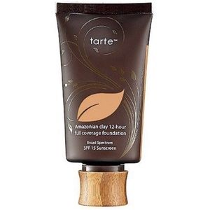 Tarte Amazonian Clay foundation
